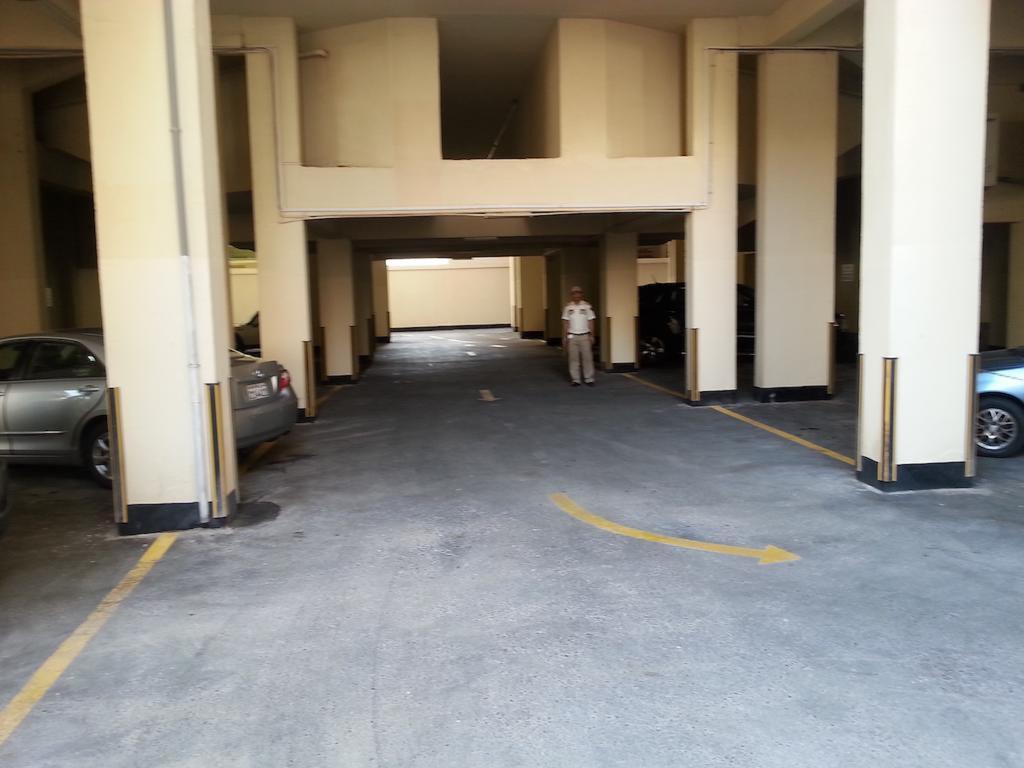Ferienwohnung Al Sahab Tower Manama Exterior foto